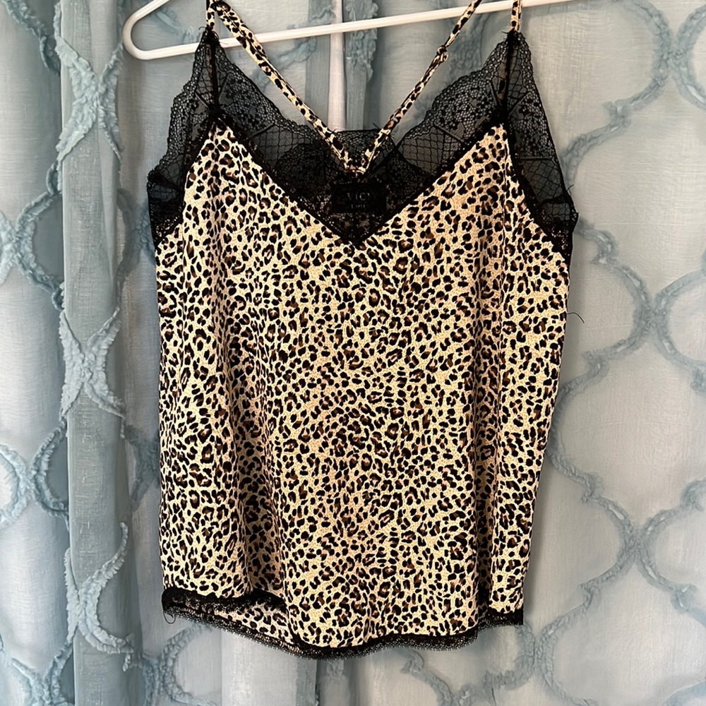 Leopard vici tank top with black lace